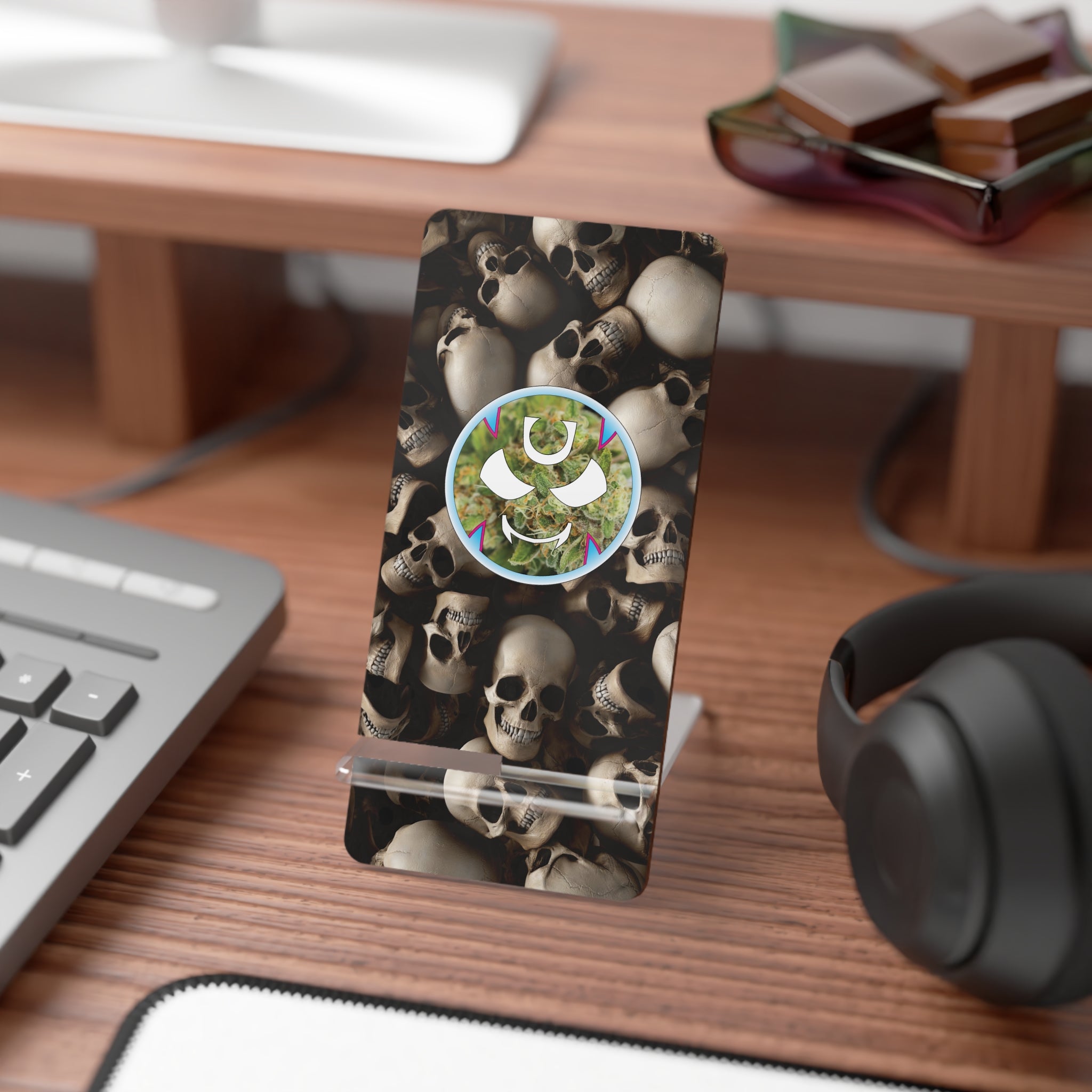 Gutter Brudderz Mobile Phone Stand v.1 - 27